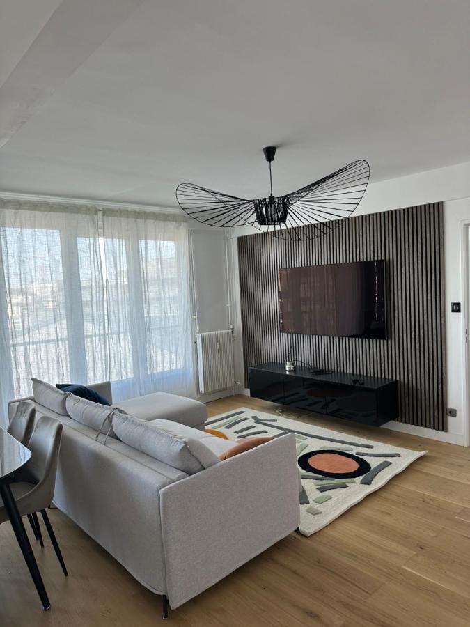 Appartement De Charme Sur Les Toits De Boulogne ! Eksteriør billede